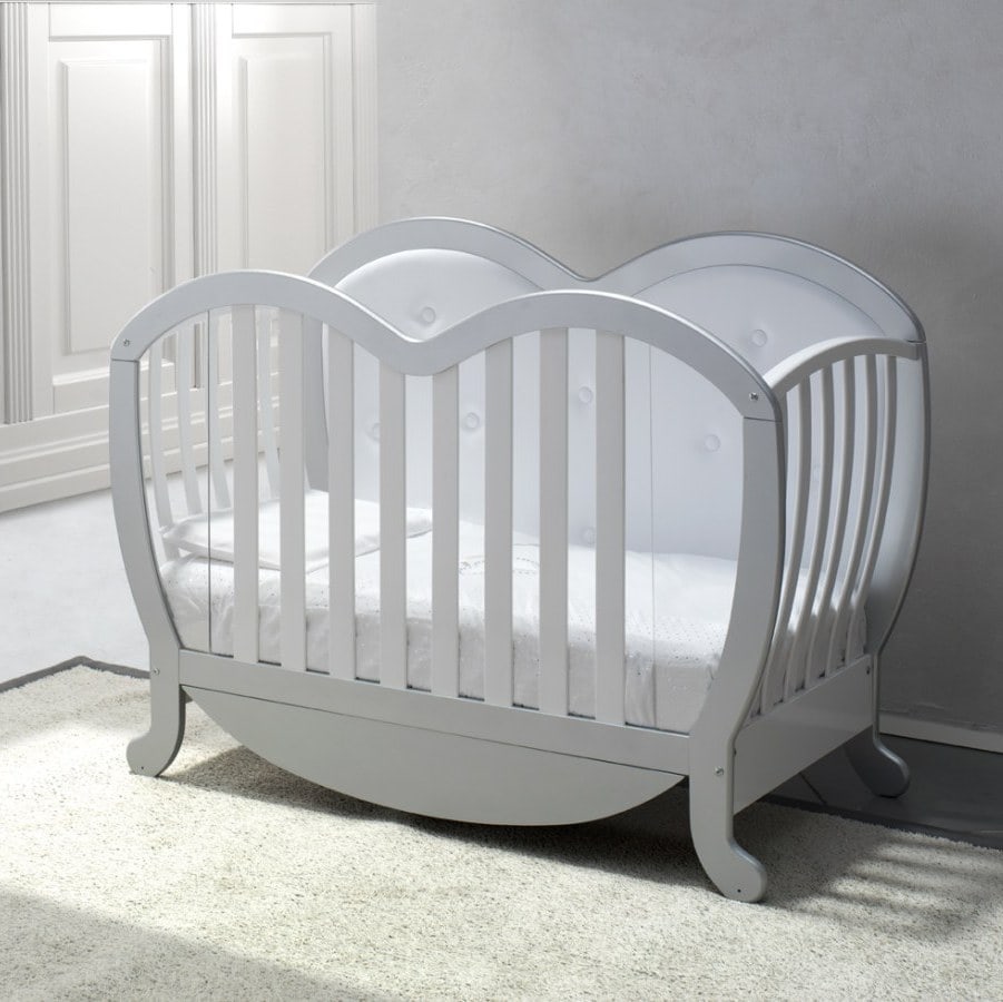 Кроватка детская для новорожденных с матрасом